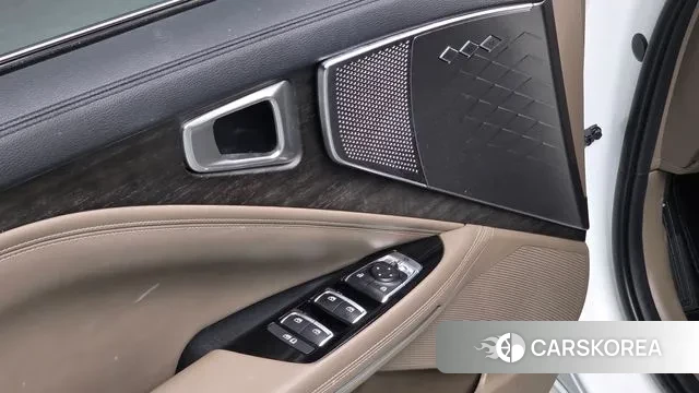 Kia K8 id 3787517 из Кореи 8