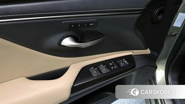 Lexus ES300h 7th generation id 4187424 из Кореи 8