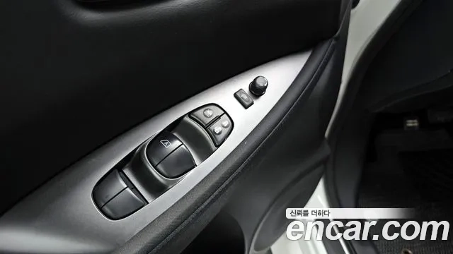 Nissan Leaf (ZE1) id 2870152 из Кореи 8