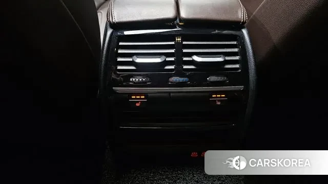 BMW 5 Series (G30) id 3514829 из Кореи 8