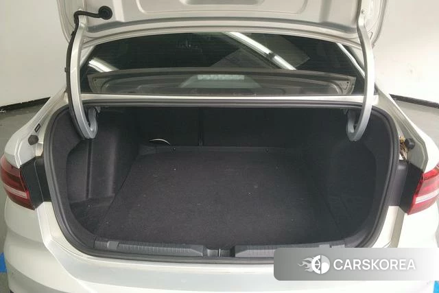 Volkswagen Lavida id 4273601 из Китая 8