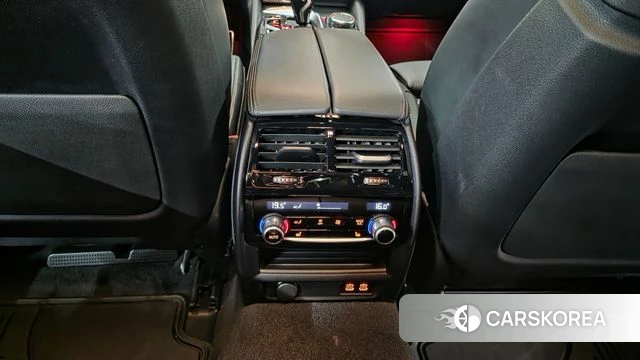 BMW 5 Series (G30) id 3806075 из Кореи 8