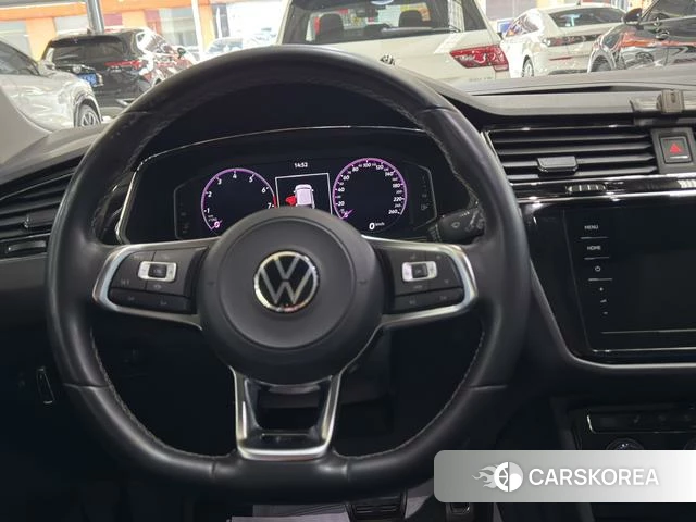 Volkswagen Tiguan L id 4271571 из Китая 8