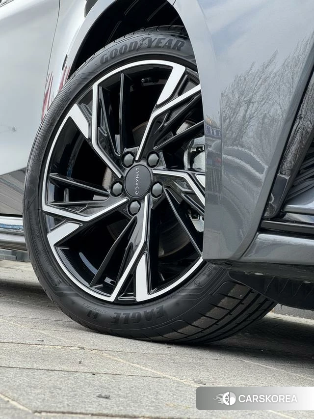 Lynk 03 id 3968673 из Китая 8