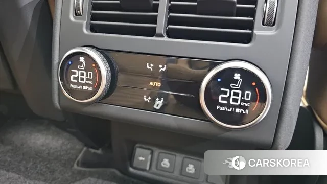 Land Rover Discovery 5 id 3599526 из Кореи 8