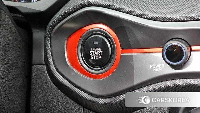 Hyundai Veloster (JS) id 3853051 из Кореи 8