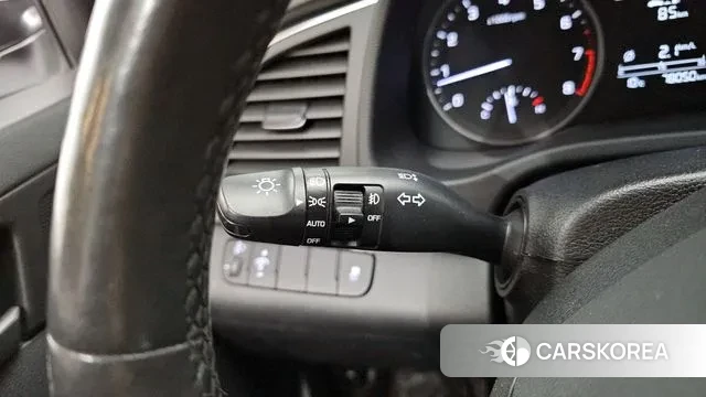 Hyundai Avante AD id 3703946 из Кореи 8