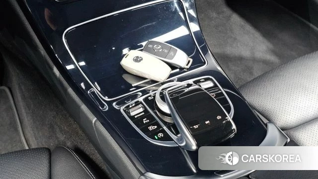 Mercedes-Benz C-Class W205 id 4895114 из Кореи 8