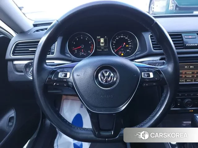 Volkswagen The New Passat id 3742660 из Кореи 8