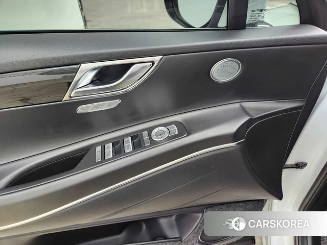 Genesis GV80 id 3982144 из Кореи 8