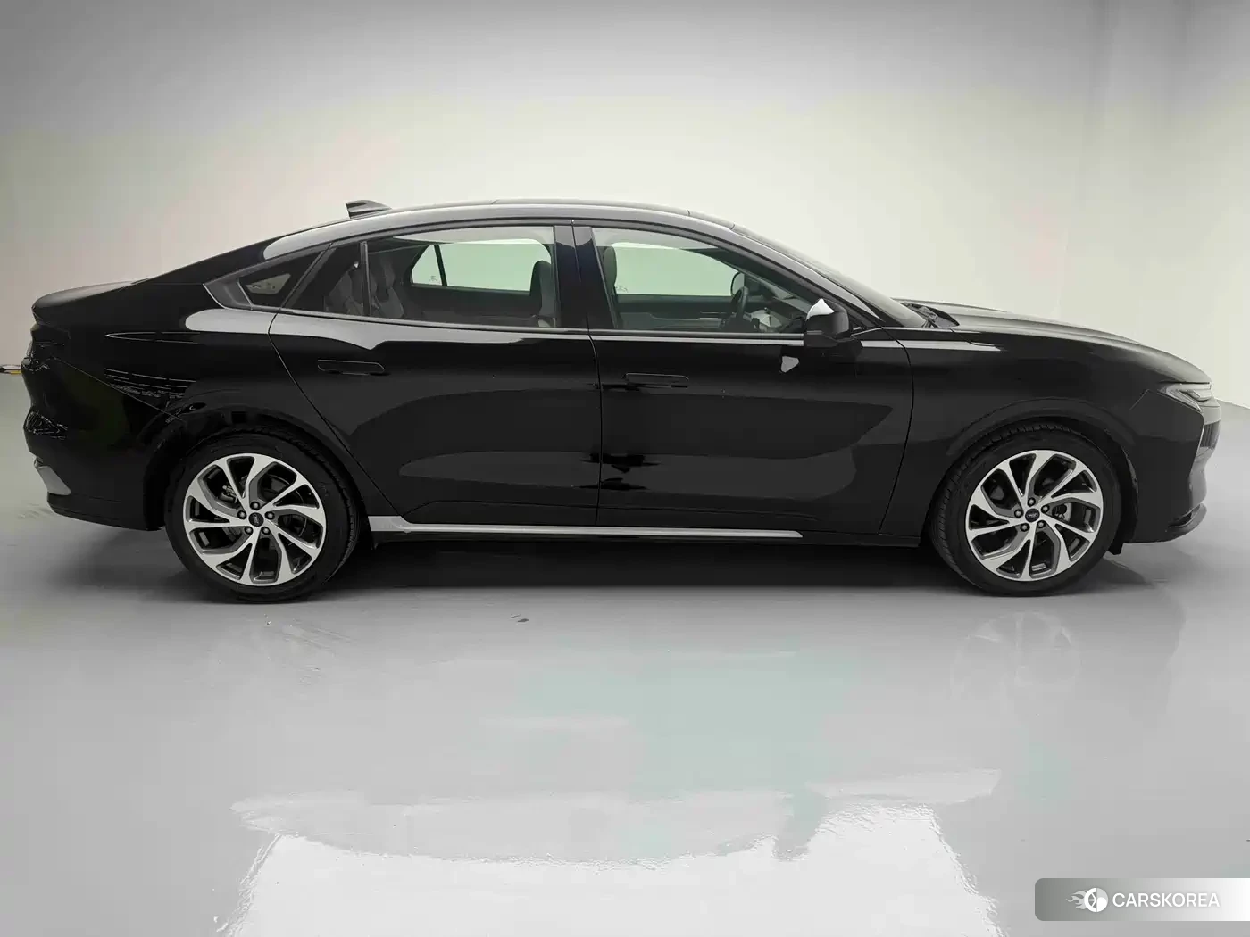 Ford Mondeo id 4514353 из Китая 8