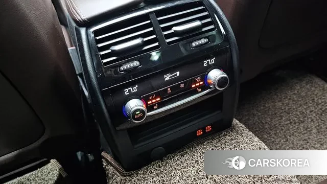 BMW 5 Series (G30) id 3626354 из Кореи 8