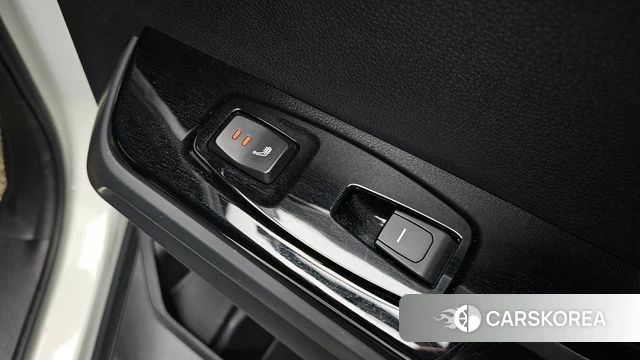 Ssangyong Torres EVX id 3805659 из Кореи 8