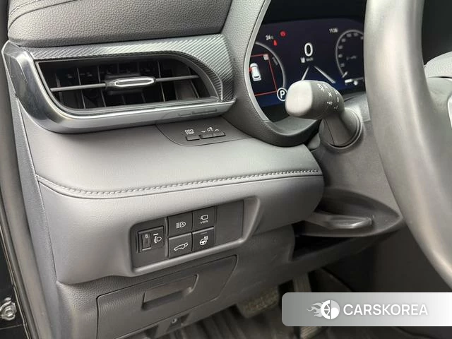 Toyota Crown Lufang id 4276563 из Китая 8