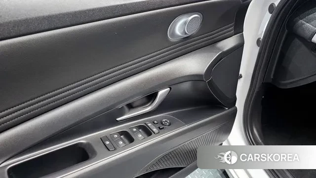 Hyundai Avante (CN7) id 3747780 из Кореи 8