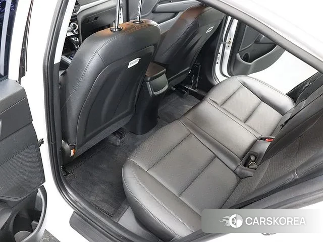 Hyundai The New Avante AD id 2966312 из Кореи 8