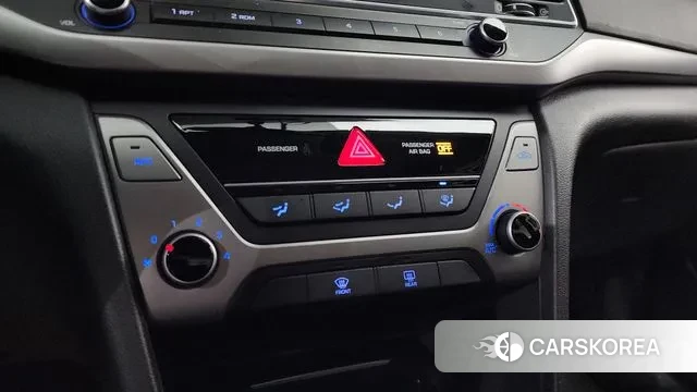 Hyundai Avante AD id 3602366 из Кореи 8