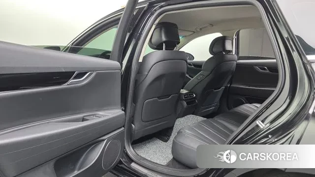 Genesis G80 (RG3) id 3342241 из Кореи 8