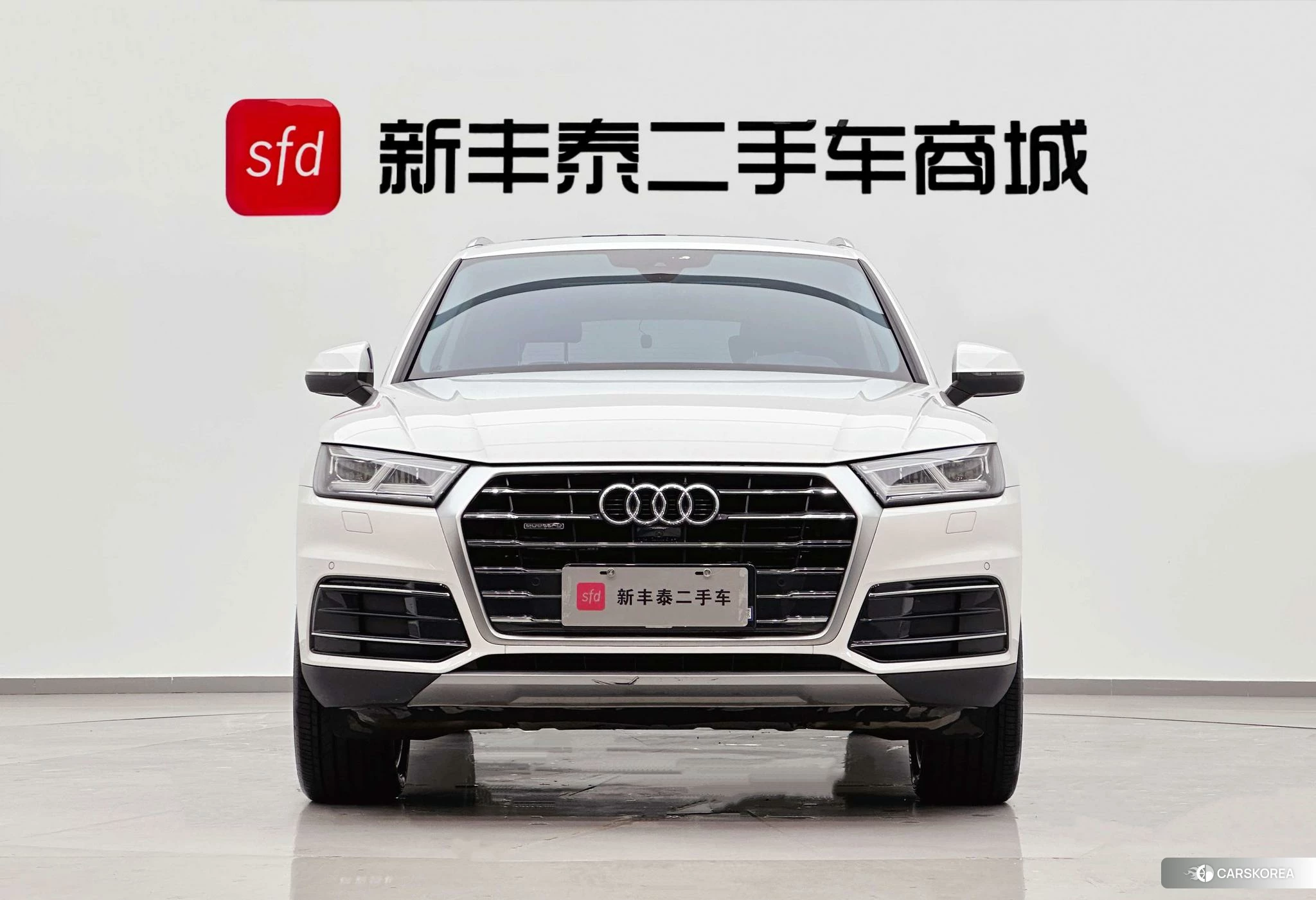 Audi Q5L id 4420032 из Китая 8