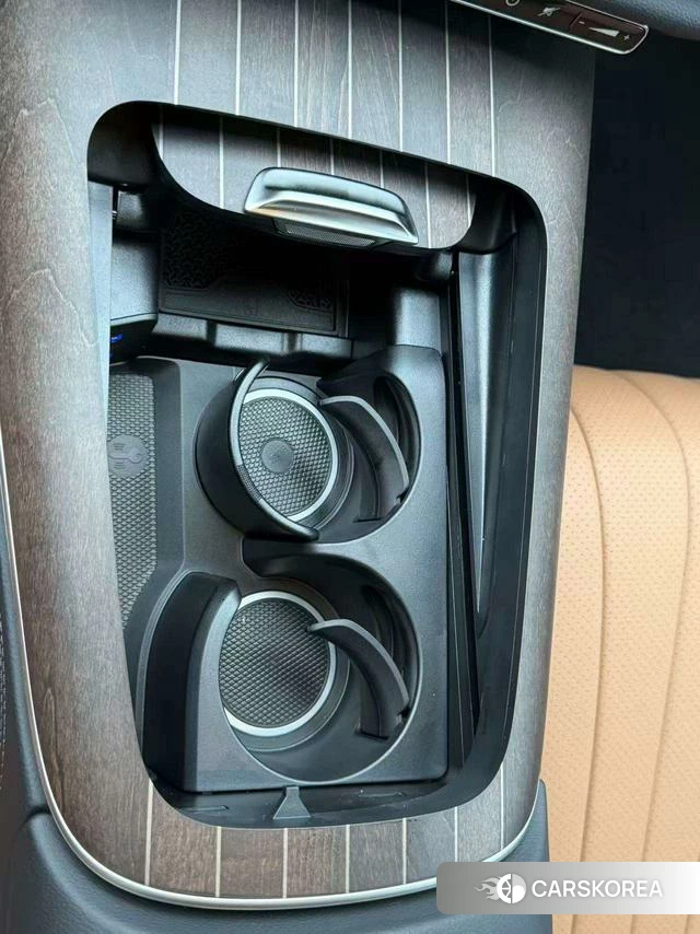Mercedes-Benz E-Class id 4387266 из Китая 8