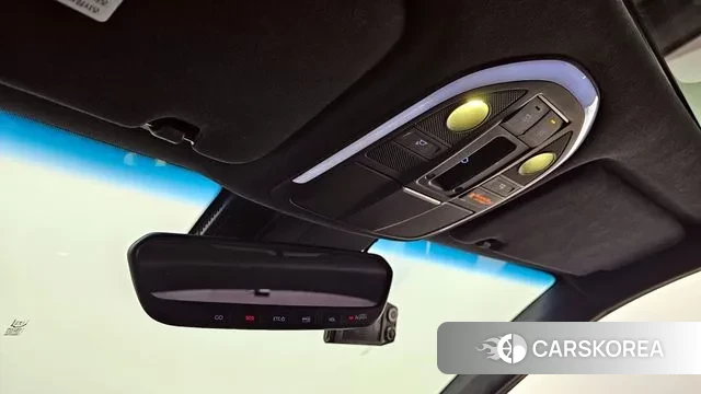 Genesis G70 id 3692487 из Кореи 8