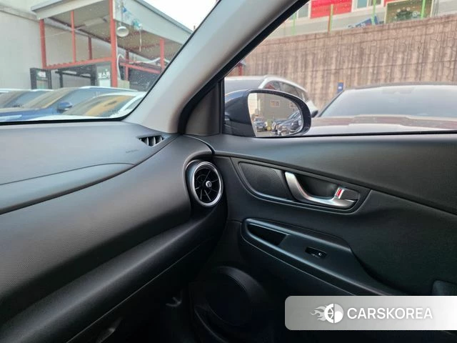 Hyundai The New Kona id 4206647 из Кореи 8