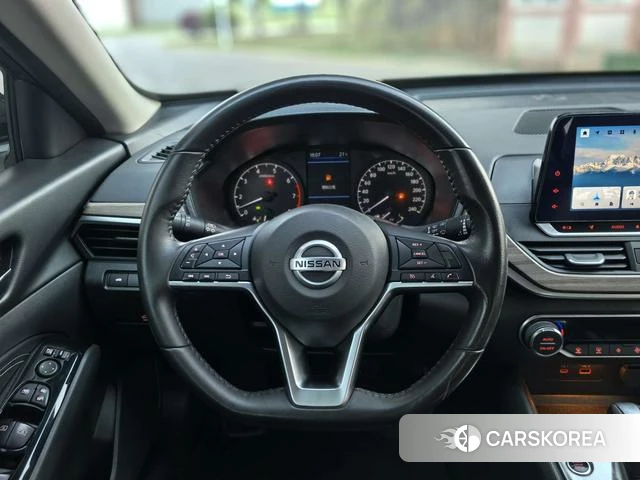 Nissan Teana id 4235954 из Китая 8