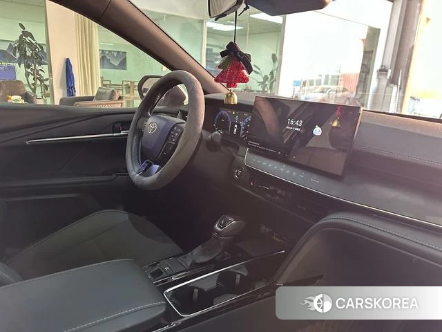 Toyota Camry id 4210457 из Китая 8