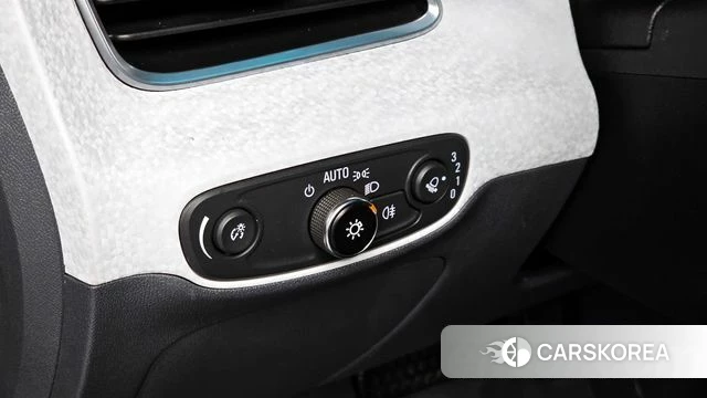 Chevrolet (GM Daewoo) Bolt EV id 4187309 из Кореи 8