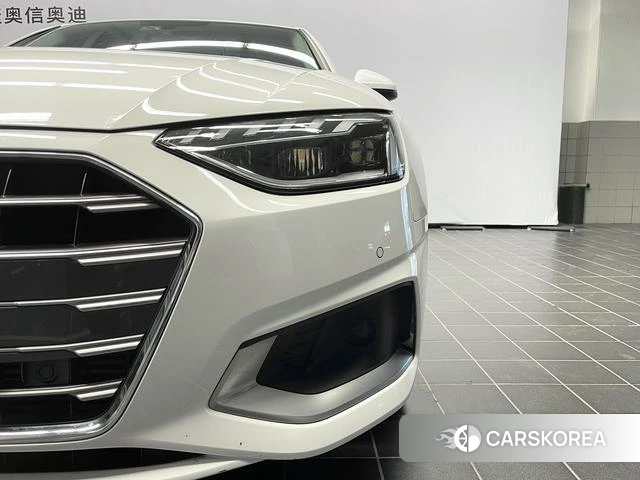 Audi A4L id 4262061 из Китая 8