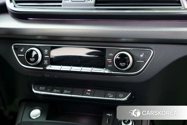 Audi Q5L id 4298220 из Китая 8
