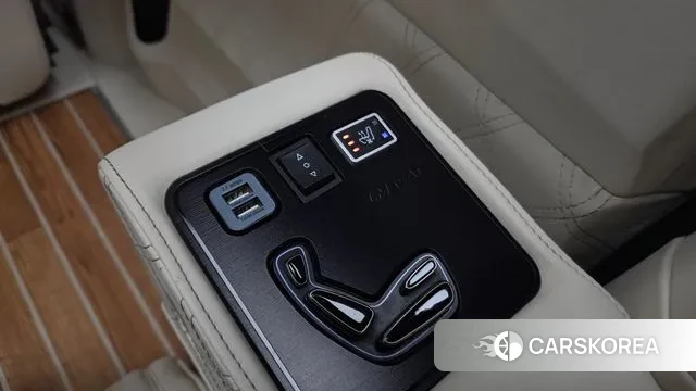 Kia Carnival 4th generation id 3741070 из Кореи 8