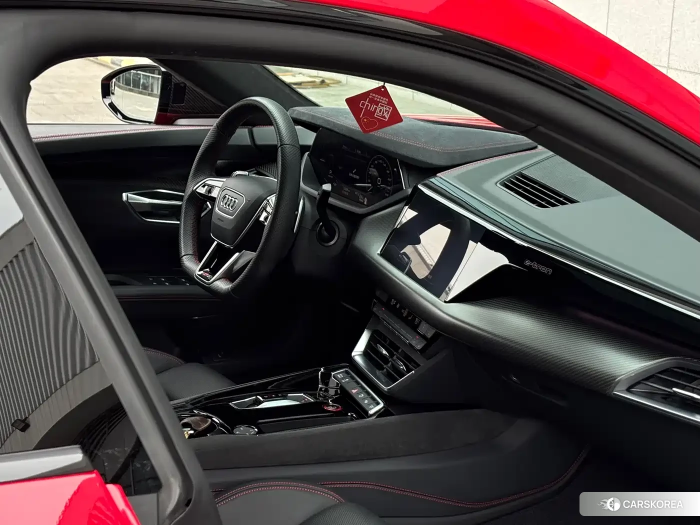 Audi RS e-tron GT id 4600854 из Китая 8