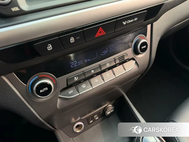 Hyundai Name picture id 4209781 из Китая 8