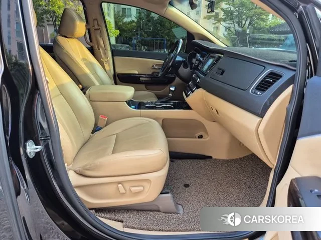 Kia The New Carnival id 3439285 из Кореи 8