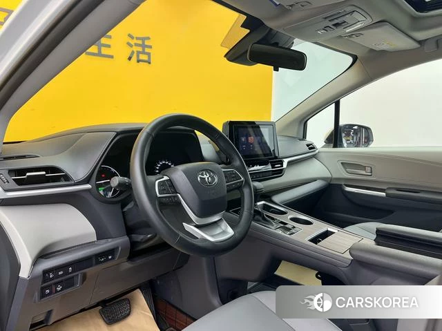 Toyota Grevia id 4272190 из Китая 8