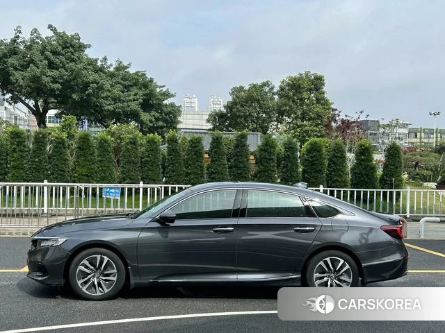 Honda Accord id 4367537 из Китая 8