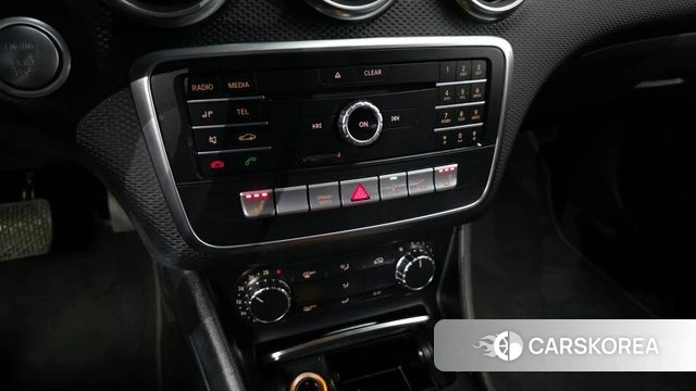 Mercedes-Benz A-Class W176 id 3853808 из Кореи 8
