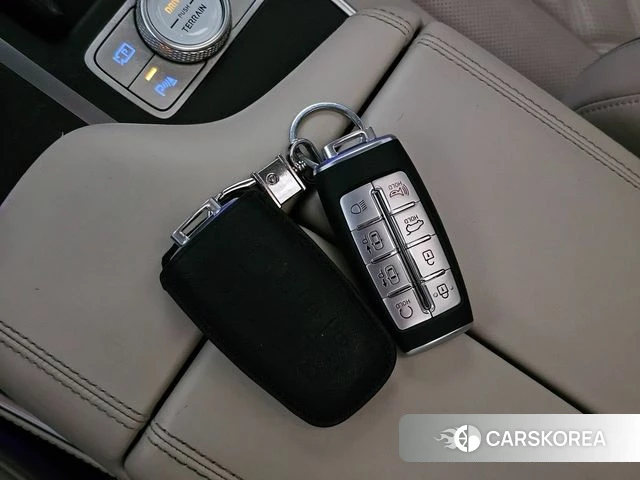 Genesis GV80 id 4609625 из Кореи 8