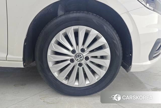 Volkswagen Lavida id 4213551 из Китая 8
