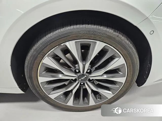 Kia K8 id 3468386 из Кореи 8