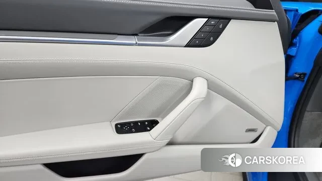 Porsche 911(992) id 3058889 из Кореи 8