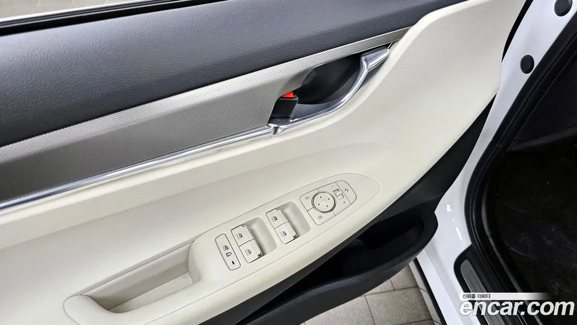 Hyundai The New Grandeur IG Hybrid id 2107928 из Кореи 8