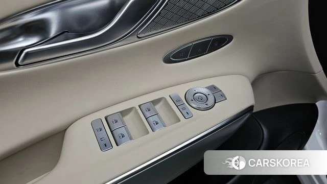 Genesis GV70 id 3965368 из Кореи 8