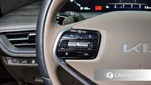 Kia K8 Hybrid id 3378932 из Кореи 8