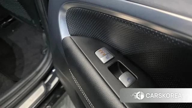 Genesis G70 id 3599025 из Кореи 8