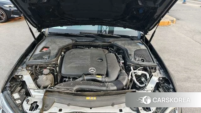 Mercedes-Benz E-class id 4320903 из Китая 8