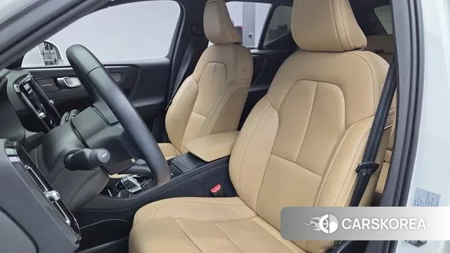 Volvo XC40 id 3772304 из Кореи 8