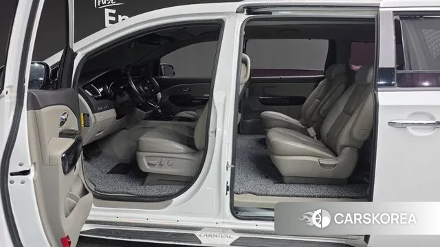 Kia All New Carnival id 3500149 из Кореи 8