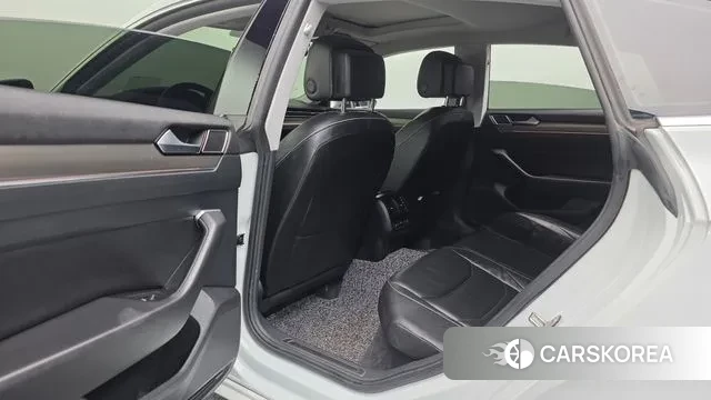 Volkswagen Arteon id 3646978 из Кореи 8